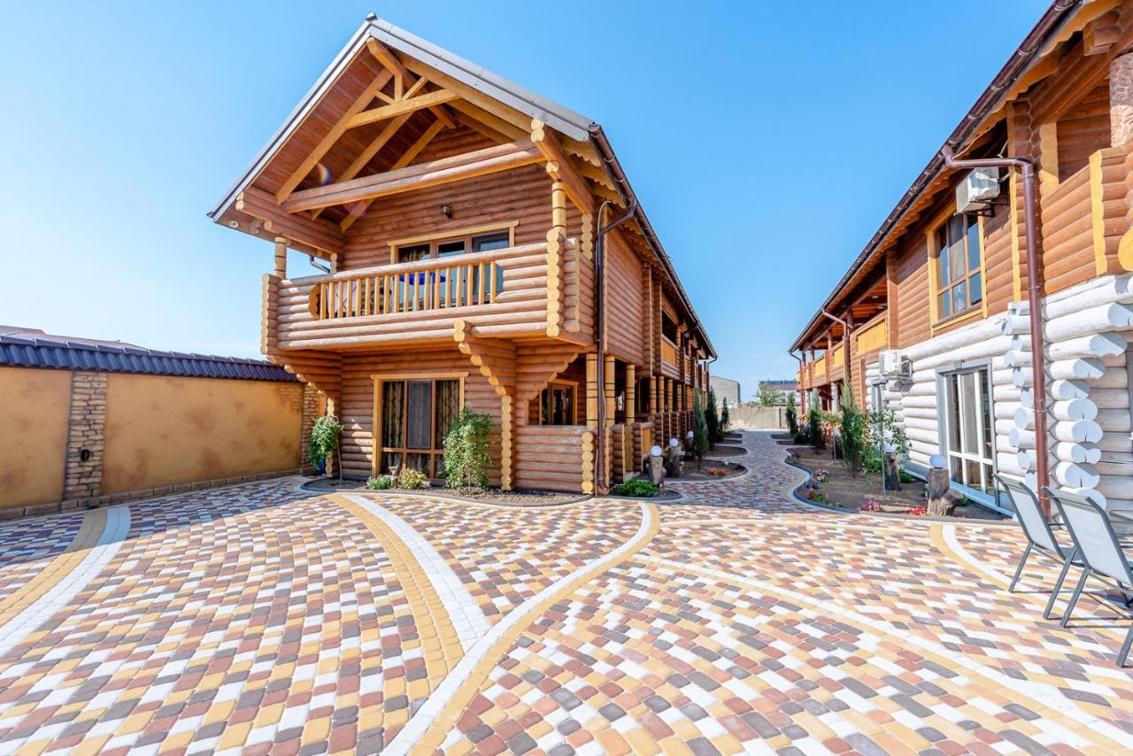 Hotel Пегас Zaliznyj Port Exteriér fotografie